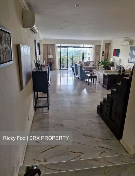 Beverly Hill (D10), Condominium #577099681